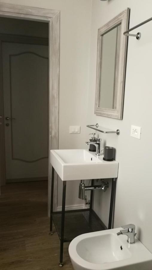 Hotel Casa Di Ele Rzym Zewnętrze zdjęcie